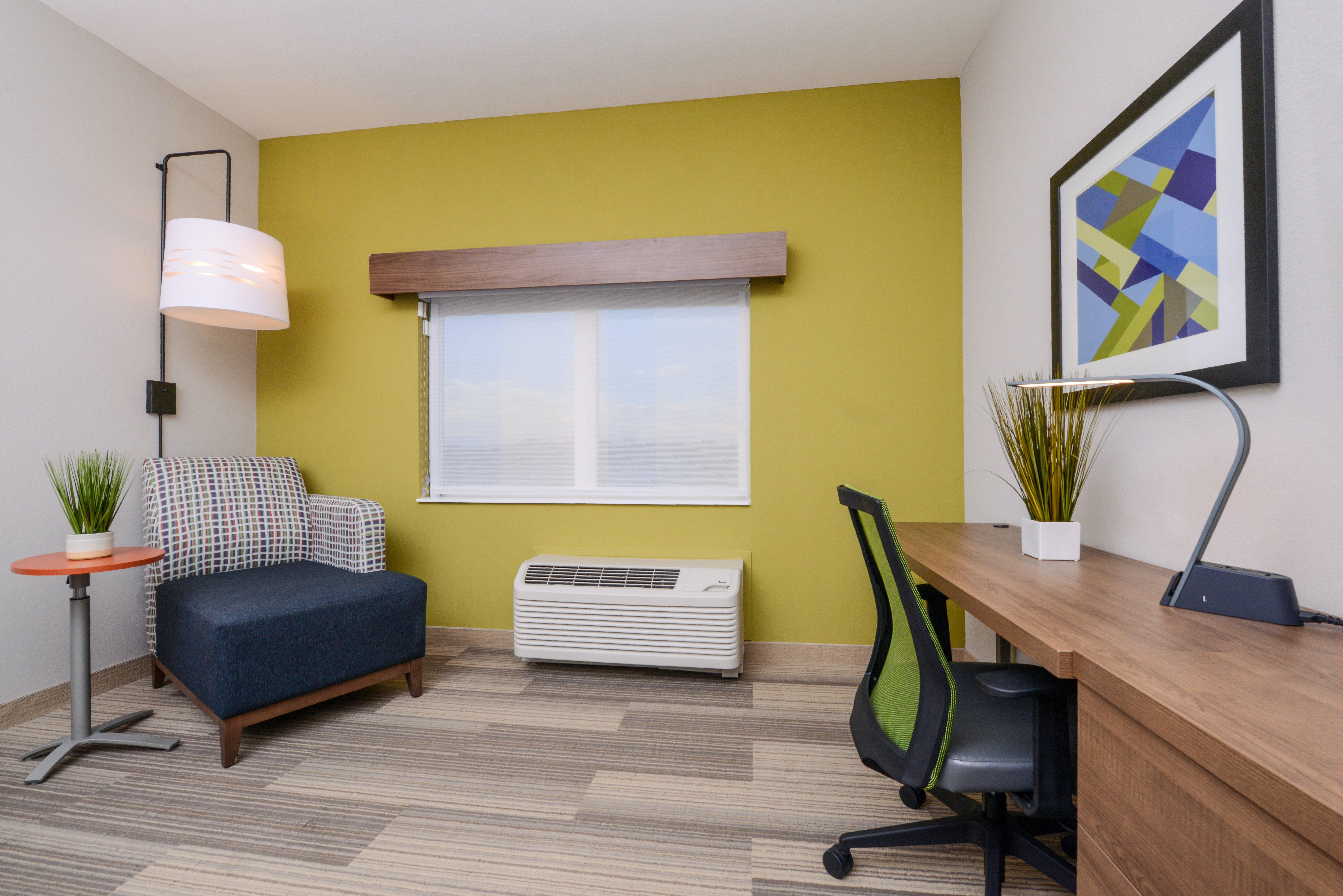 Holiday Inn Express & Suites - St. Petersburg - Madeira Beach By Ihg Exterior foto